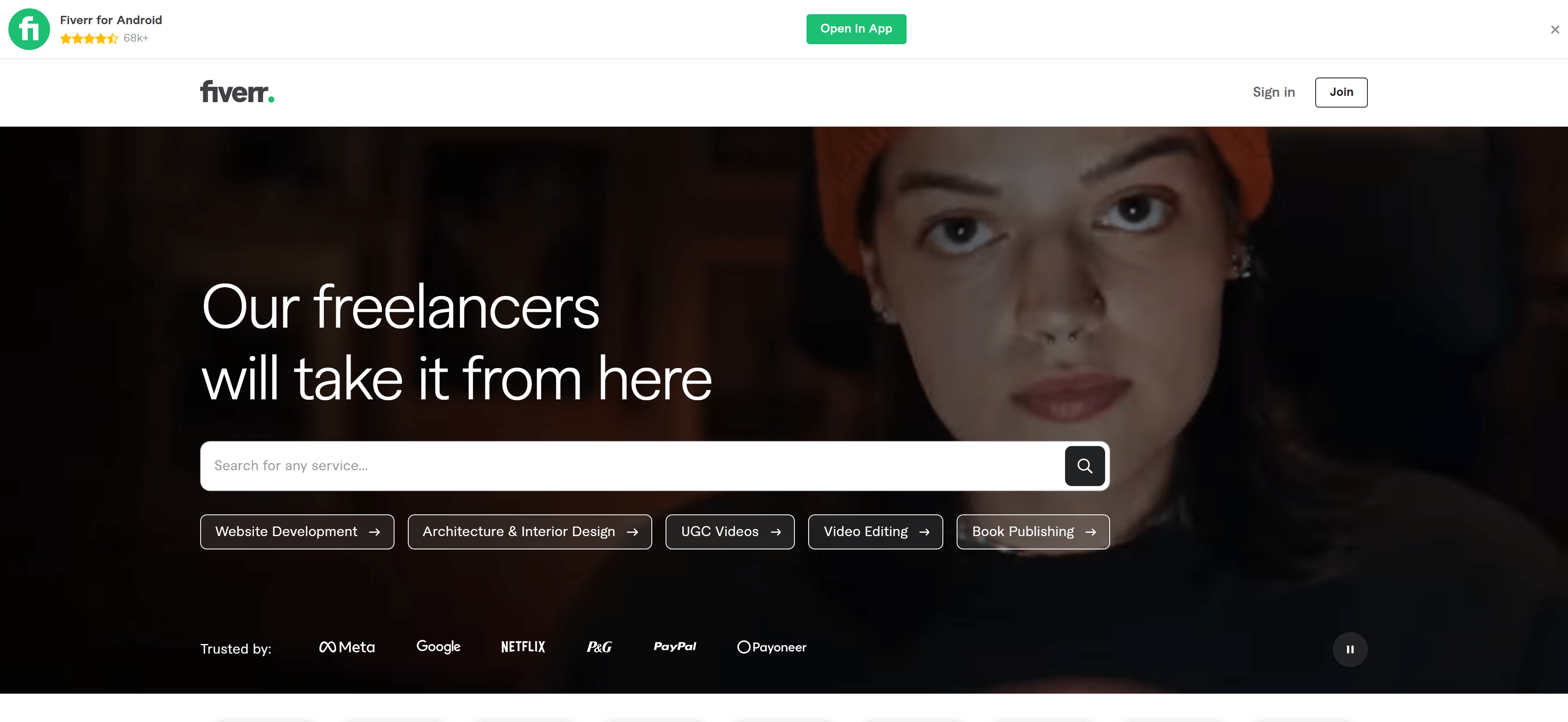 Fiverr dashboard interface showing earnings balance, available earning opportunities, and earning methods